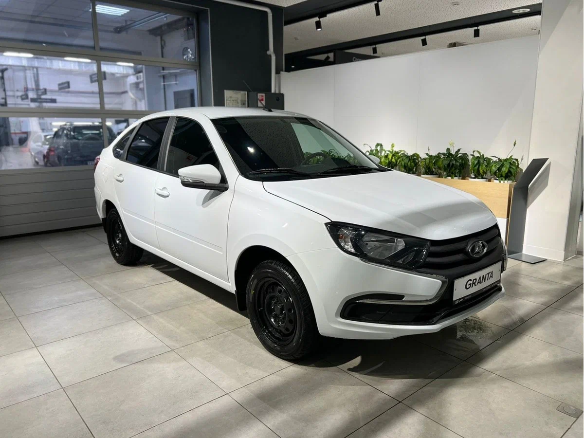 Lada Granta Лифтбек в ваш город - фото №2